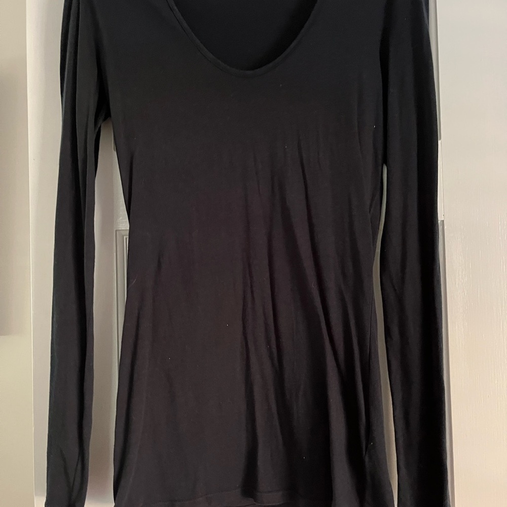 James Perse 100% cotton black long sleeve slub Tee-fabulous fit!  ❤️ - Picture 3 of 8